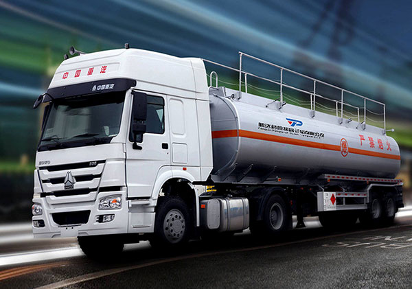 化学品运输1.jpg